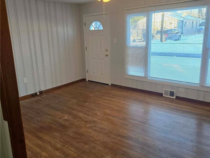 315 Redfern Road, Chippewa Lake, OH 44215 Photo 7