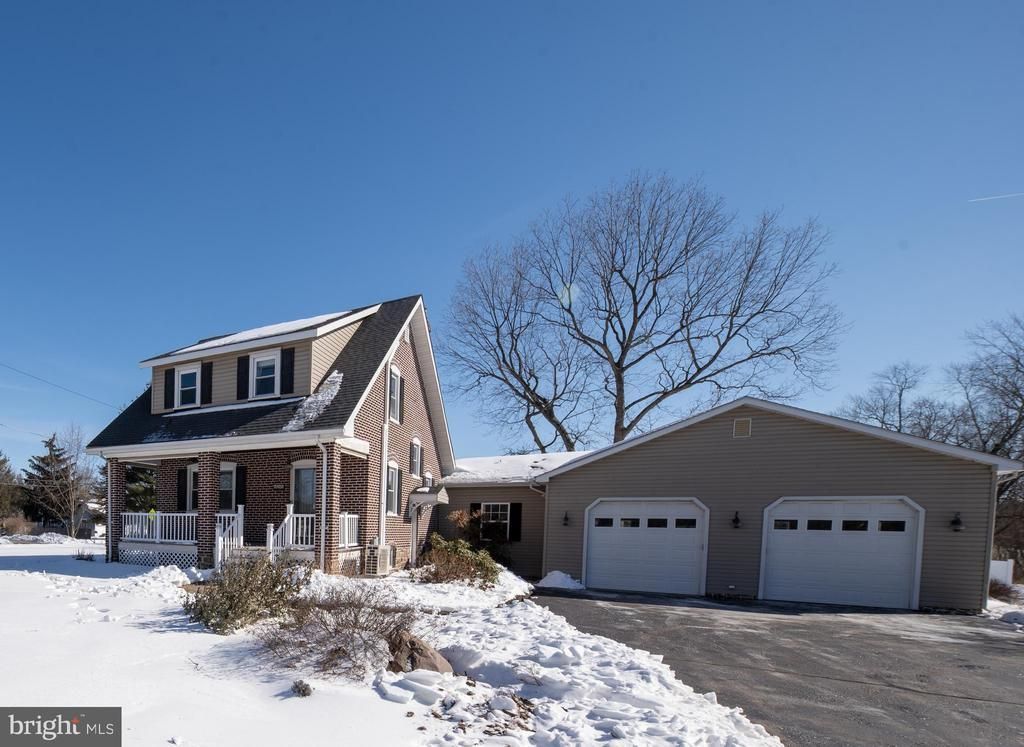 1309 W Orvilla Road, Hatfield, PA 19440 Main Photo