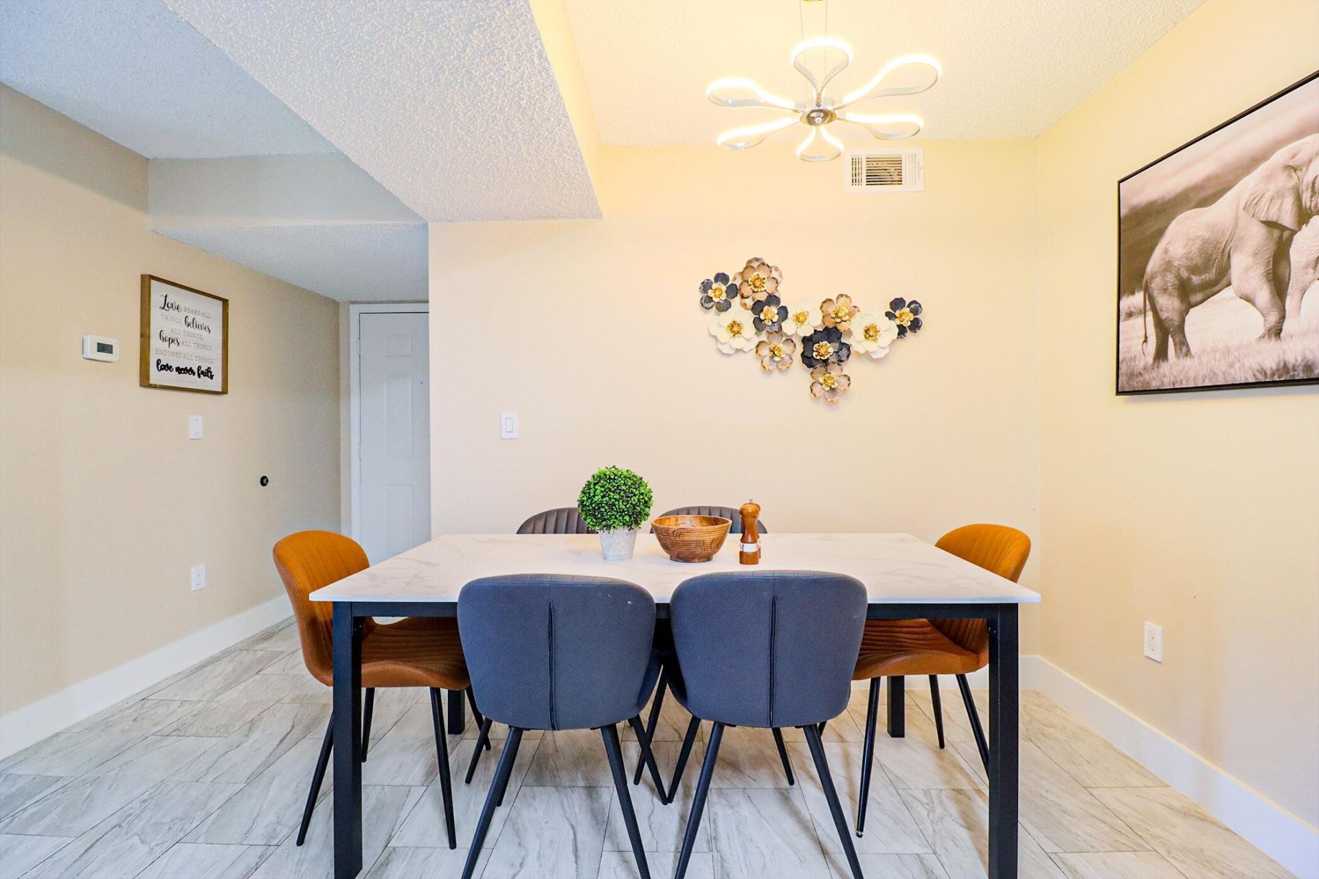 450 Palm Circle, Unit 106, Pembroke Pines, FL 33025 Photo