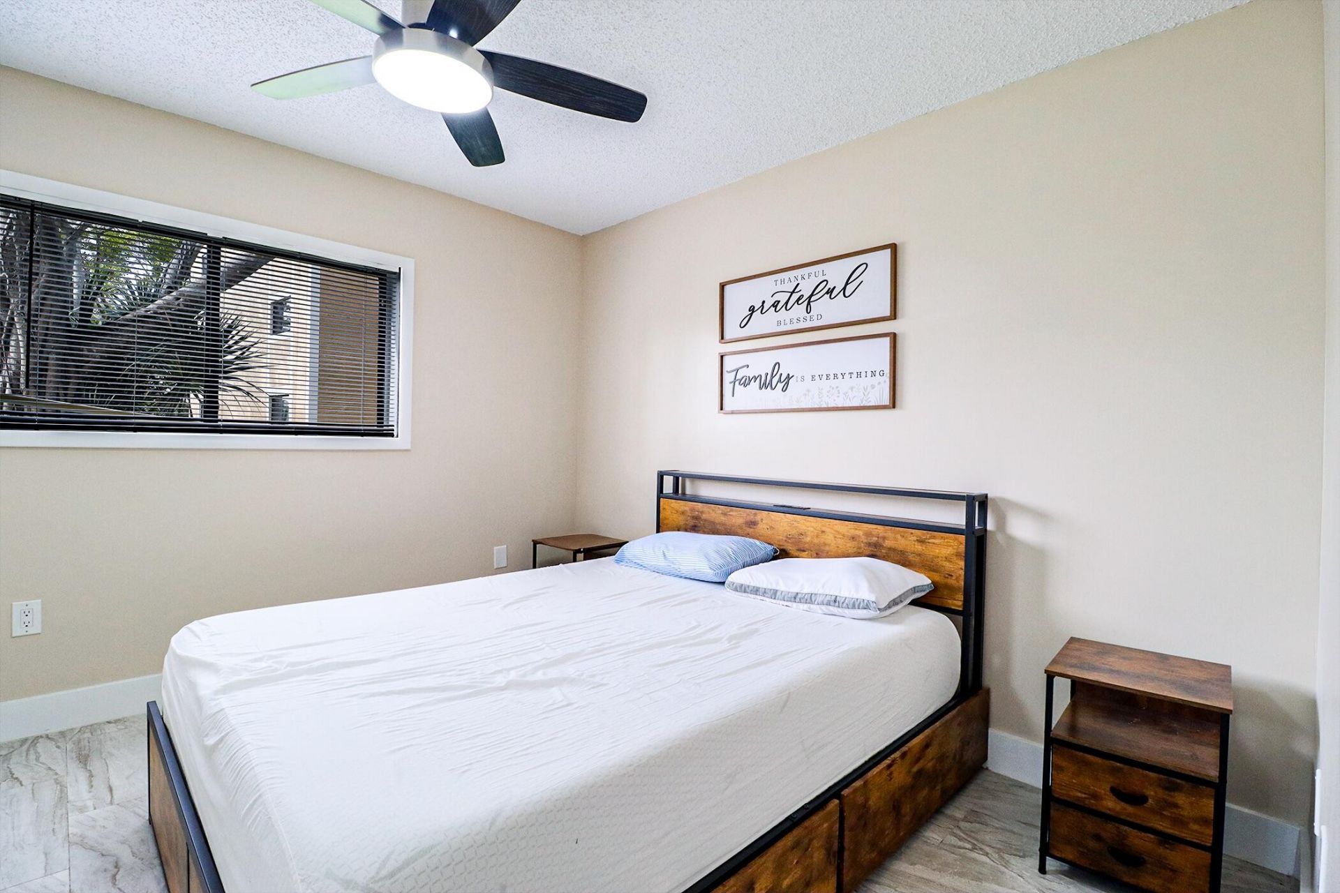 450 Palm Circle, Unit 106, Pembroke Pines, FL 33025 Photo