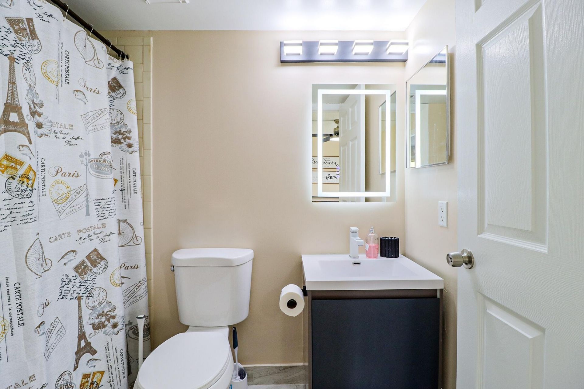 450 Palm Circle, Unit 106, Pembroke Pines, FL 33025 Photo