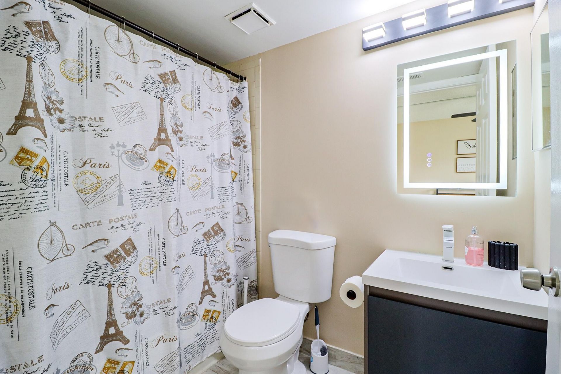 450 Palm Circle, Unit 106, Pembroke Pines, FL 33025 Photo