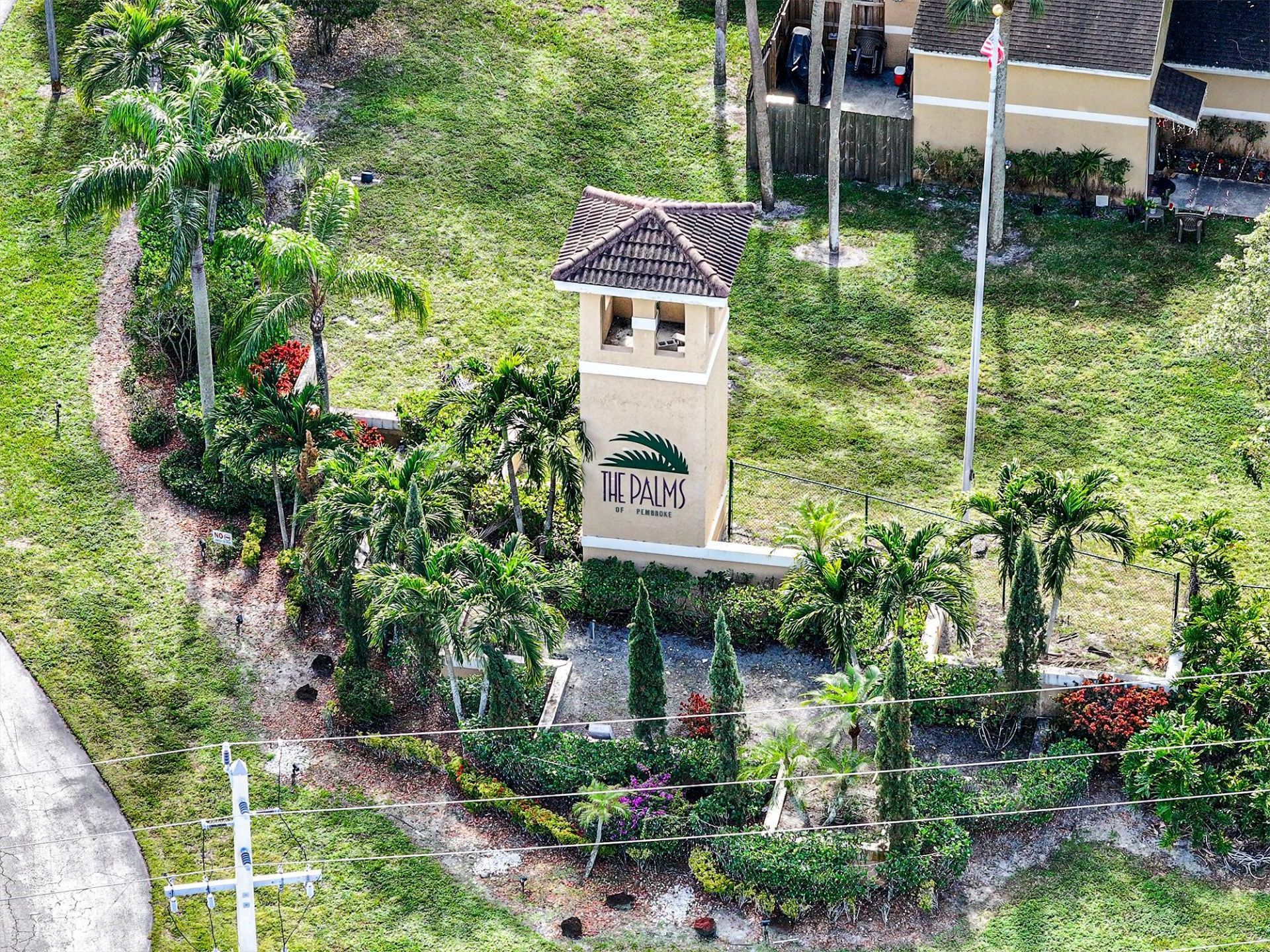 450 Palm Circle, Unit 106, Pembroke Pines, FL 33025 Photo