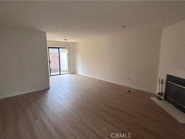 10626 Walnut Street, Los Alamitos, CA 90720