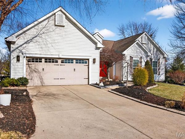 57 Aspen Ridge Court, St Peters, MO 63376