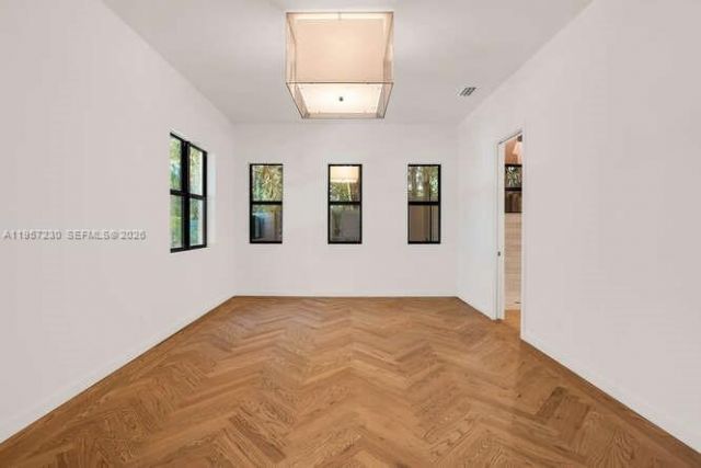 2330 Overbrook St , Coconut Grove, FL 33133 Photo