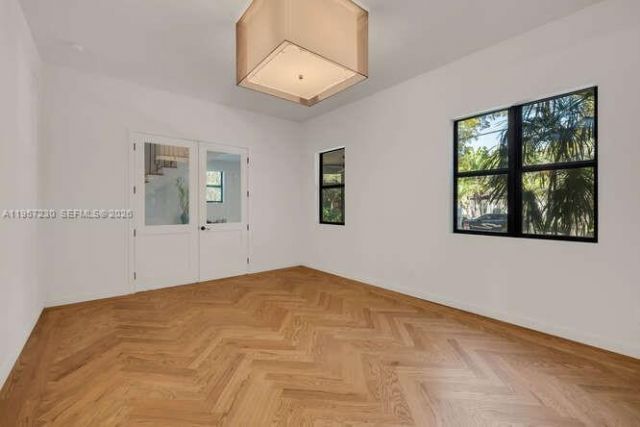 2330 Overbrook St , Coconut Grove, FL 33133 Photo