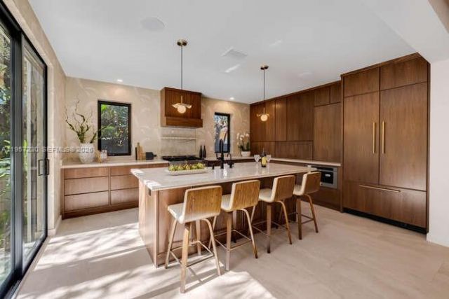 2330 Overbrook St , Coconut Grove, FL 33133 Photo