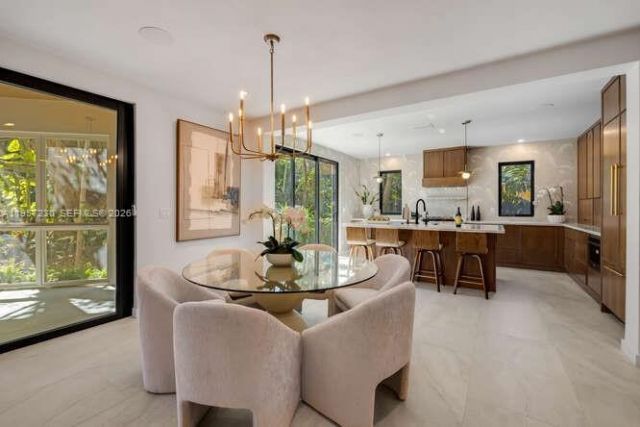 2330 Overbrook St , Coconut Grove, FL 33133 Photo