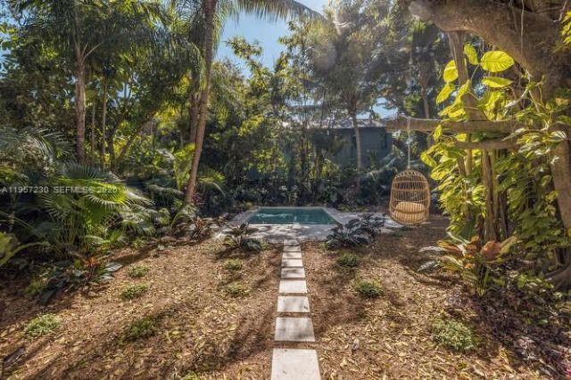 2330 Overbrook St , Coconut Grove, FL 33133 Photo