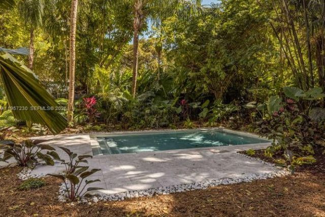 2330 Overbrook St , Coconut Grove, FL 33133 Photo