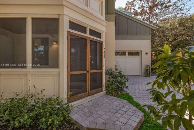 2330 Overbrook St , Coconut Grove, FL 33133 Photo