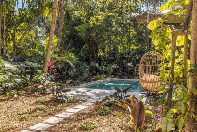 2330 Overbrook St , Coconut Grove, FL 33133 Photo