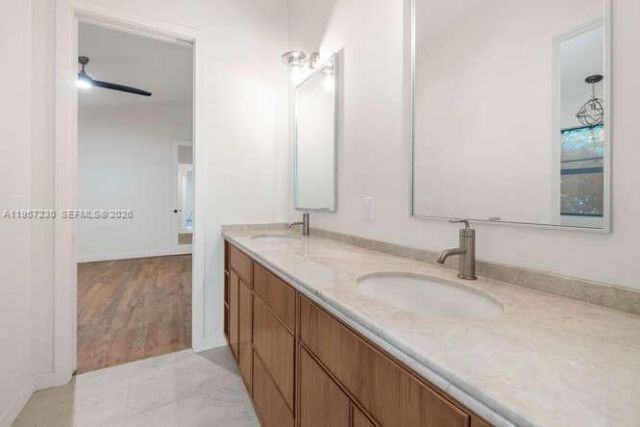 2330 Overbrook St , Coconut Grove, FL 33133 Photo