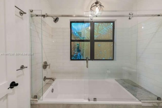 2330 Overbrook St , Coconut Grove, FL 33133 Photo