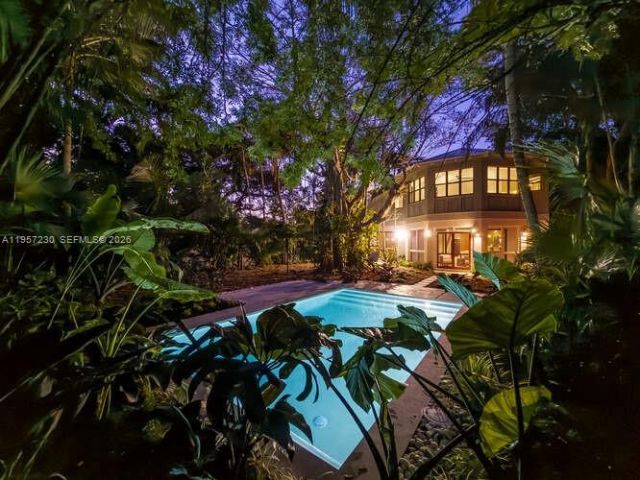 2330 Overbrook St , Coconut Grove, FL 33133 Photo