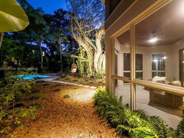 2330 Overbrook St , Coconut Grove, FL 33133 Photo