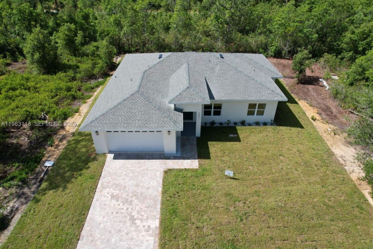 8001 Leonardo , Sebring, FL 33872 Photo