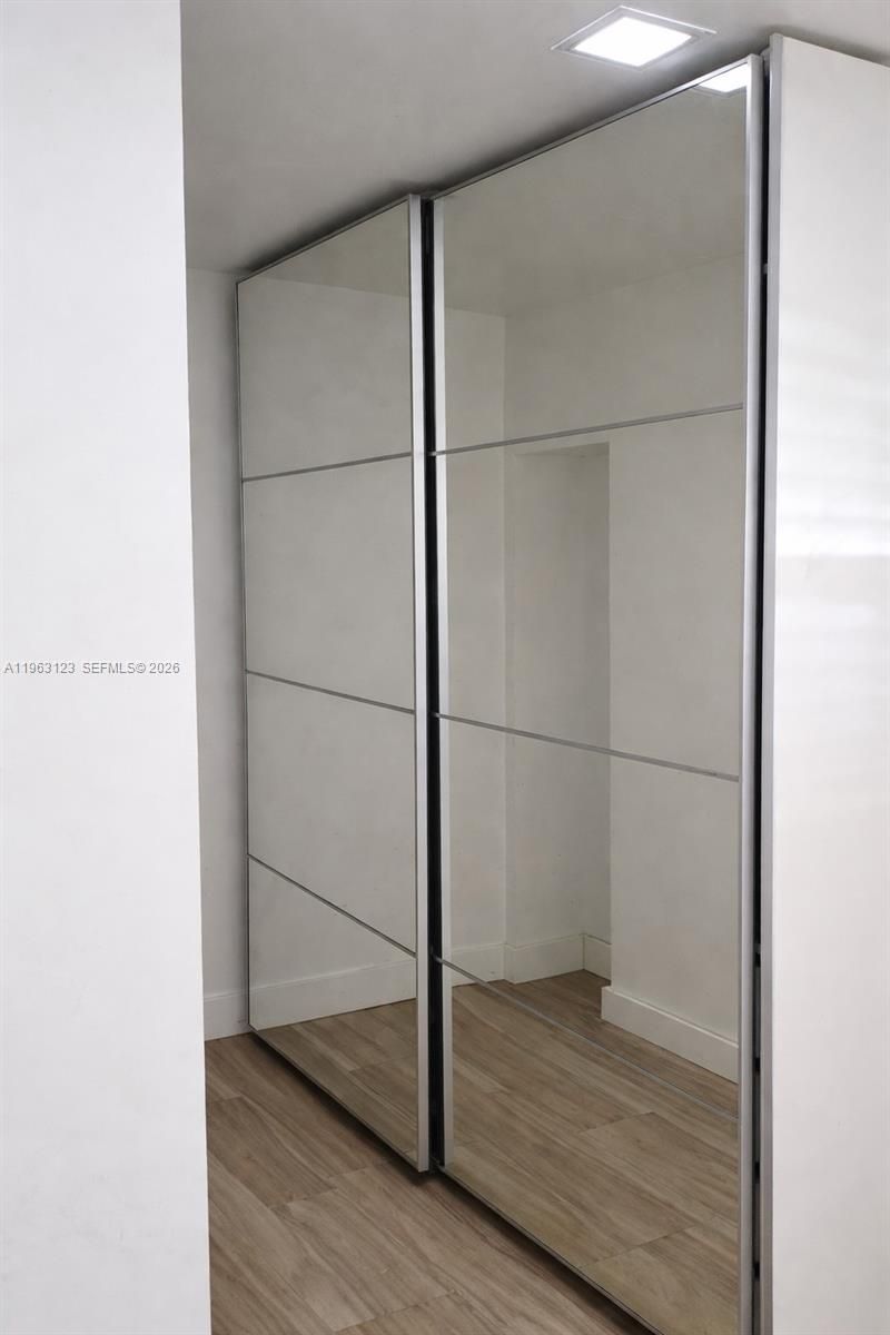 471 NE 162nd St , Unit 1a, Miami, FL 33162 Photo