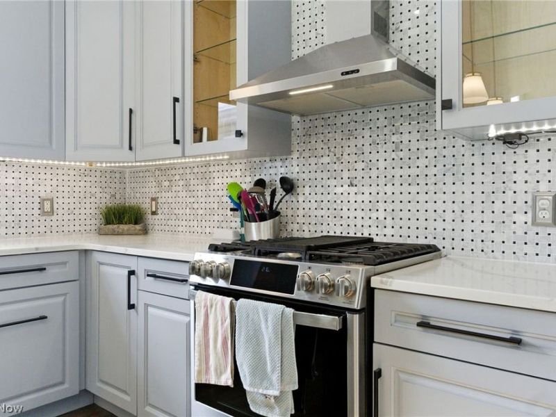 1676 Countryview Drive, Kent, OH 44240 Photo 16