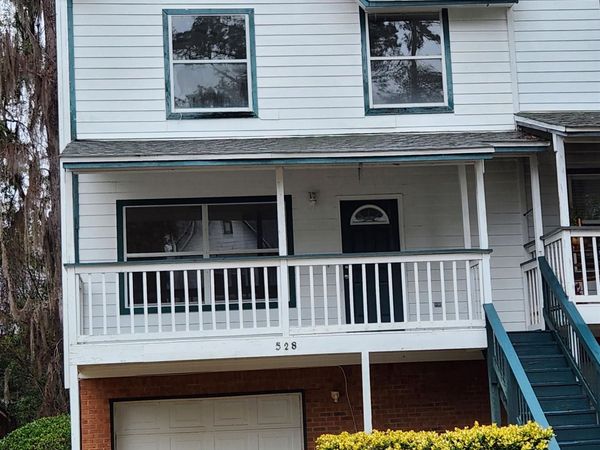528 COLLINSFORD Road, Tallahassee, FL 32301