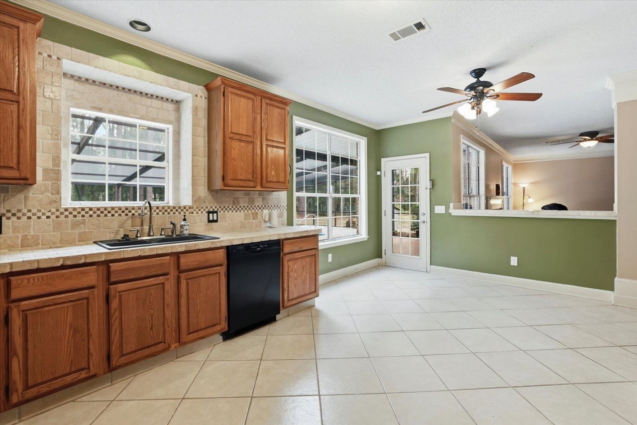 5108 Centennial Oak Circle, Tallahassee, FL 32308 Photo