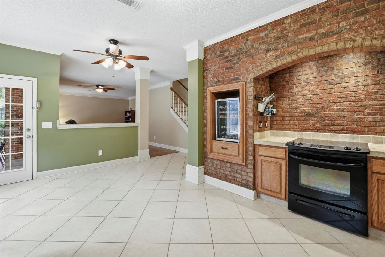 5108 Centennial Oak Circle, Tallahassee, FL 32308 Photo