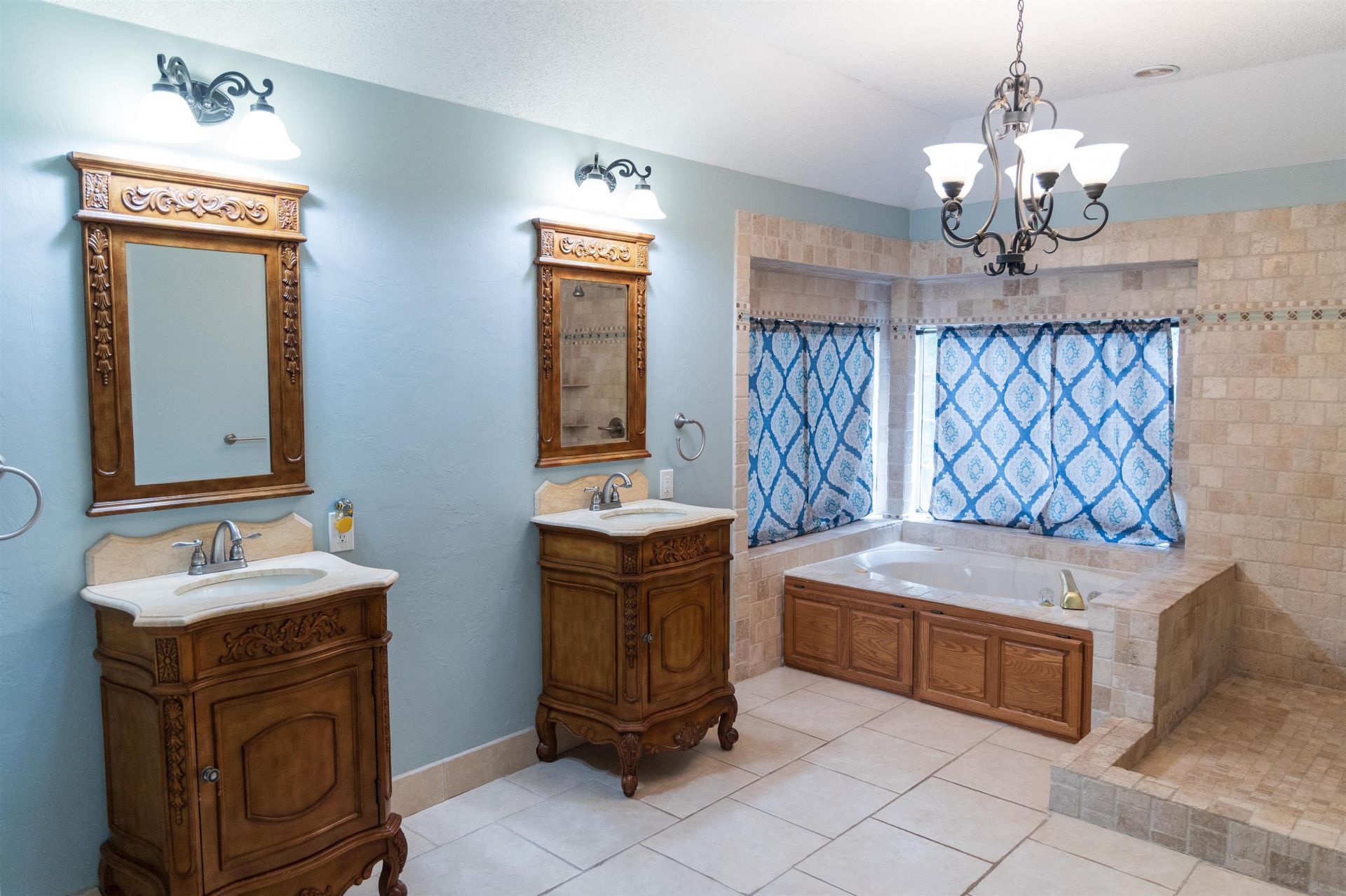 5108 Centennial Oak Circle, Tallahassee, FL 32308 Photo