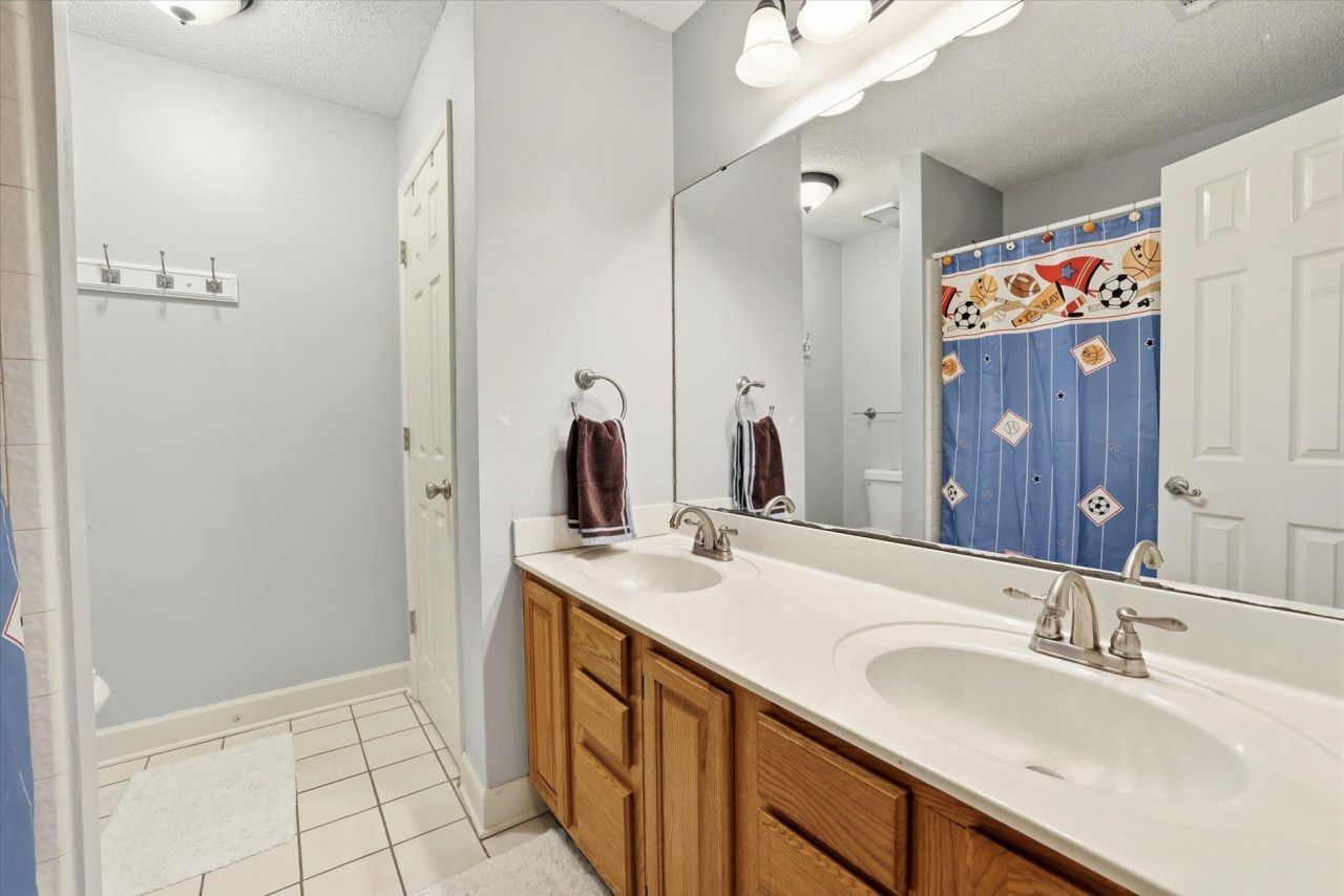 5108 Centennial Oak Circle, Tallahassee, FL 32308 Photo