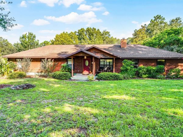 4703 MEADOWLAND DRIVE, MOUNT DORA, FL 32757