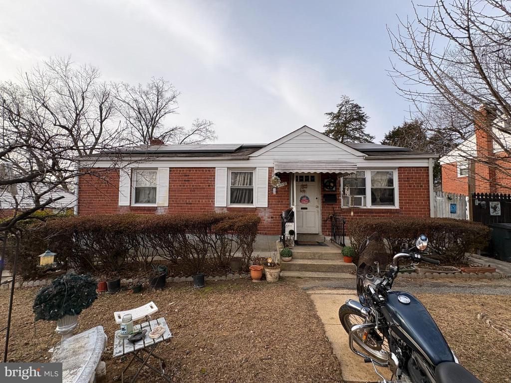 4710 Olden Road, Rockville, MD 20852 Main Photo