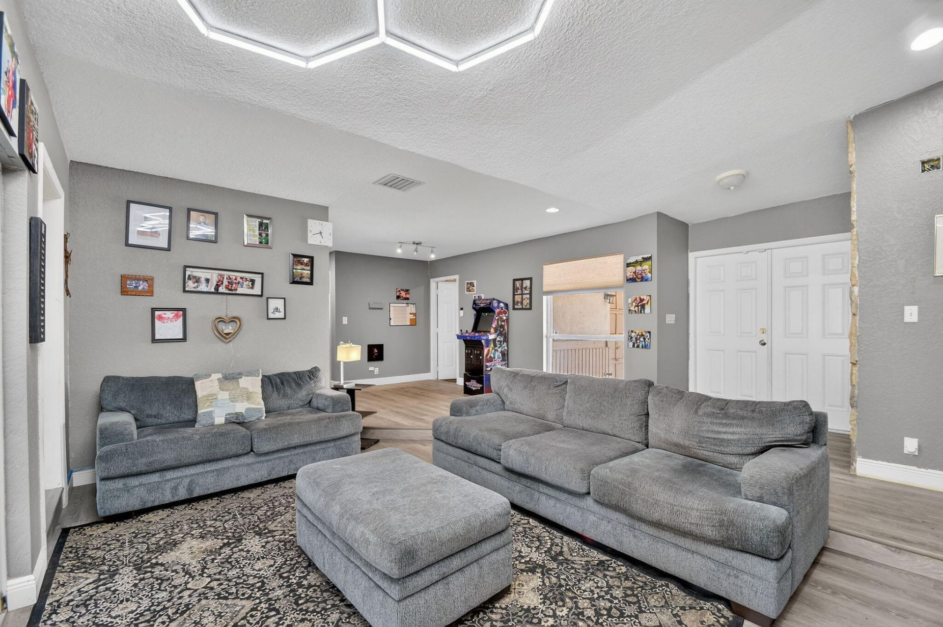 1321 Wyndcliff Drive, Wellington, FL 33414 Photo