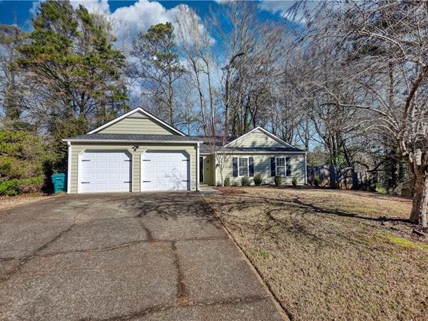 181 Colemans Bluff Drive, Woodstock, GA 30188