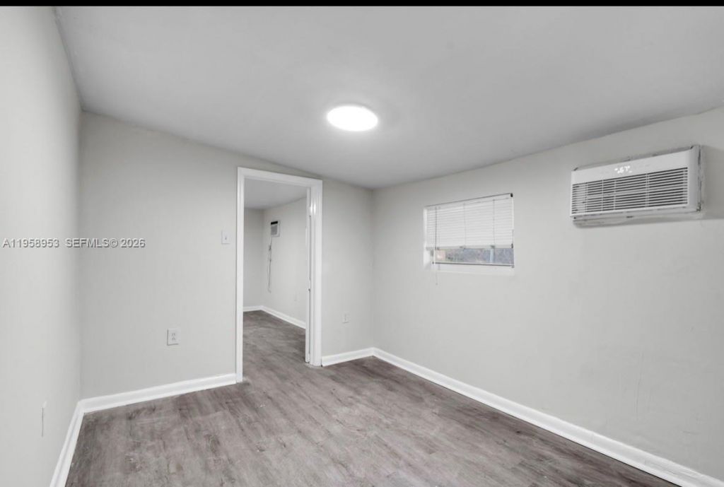 914 NW 80th St, Unit 1, Miami, FL 33150 Photo