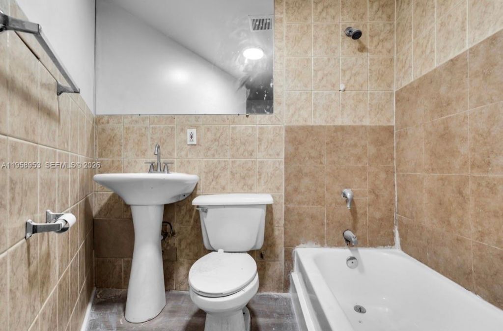 914 NW 80th St, Unit 1, Miami, FL 33150 Photo