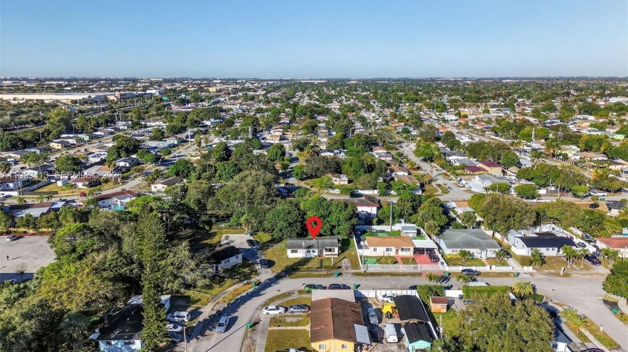 16930 NW 37th Pl, Miami Gardens, FL 33055 Photo