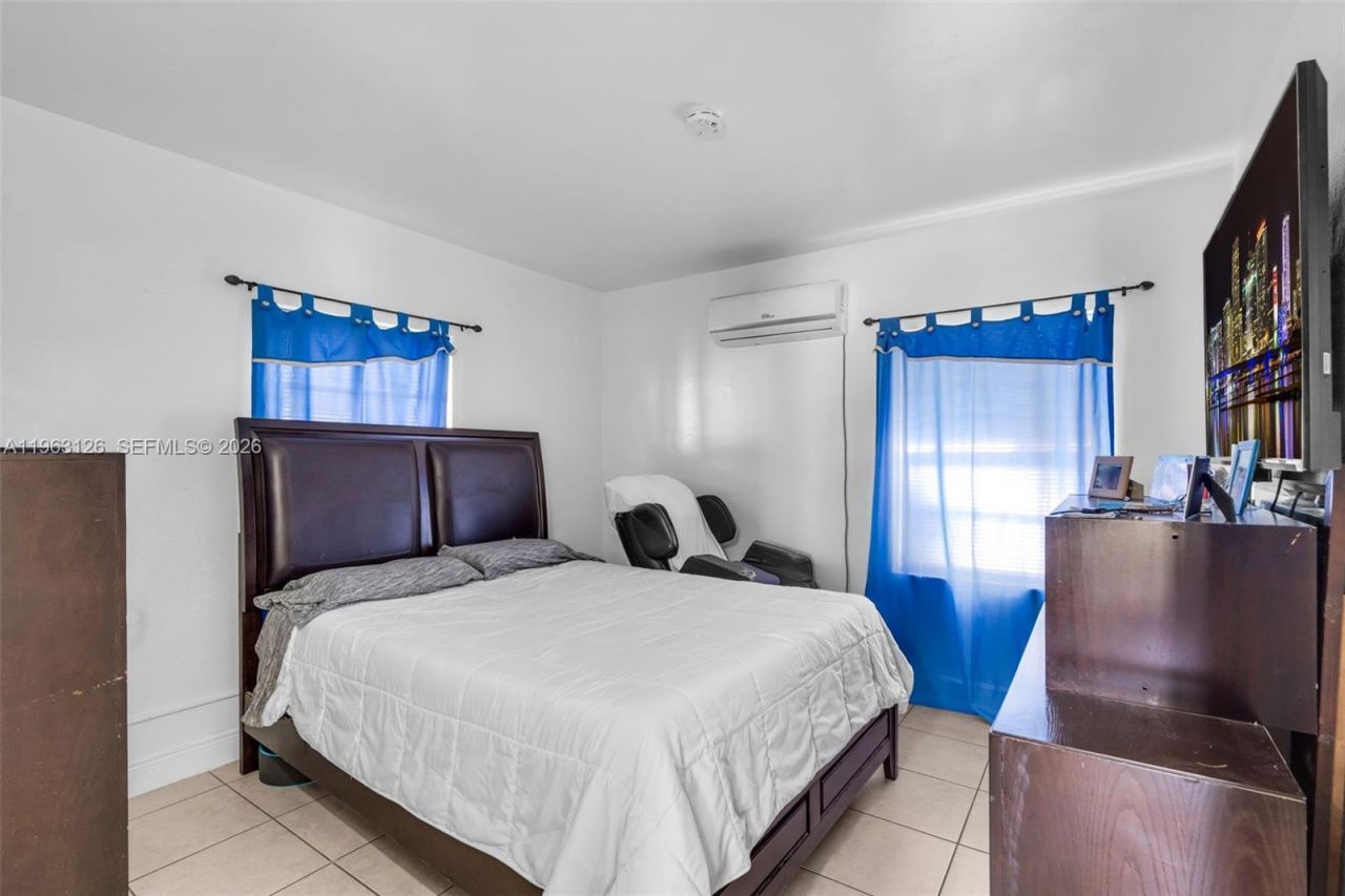 844 NW 15th Ave, Fort Lauderdale, FL 33311 Photo