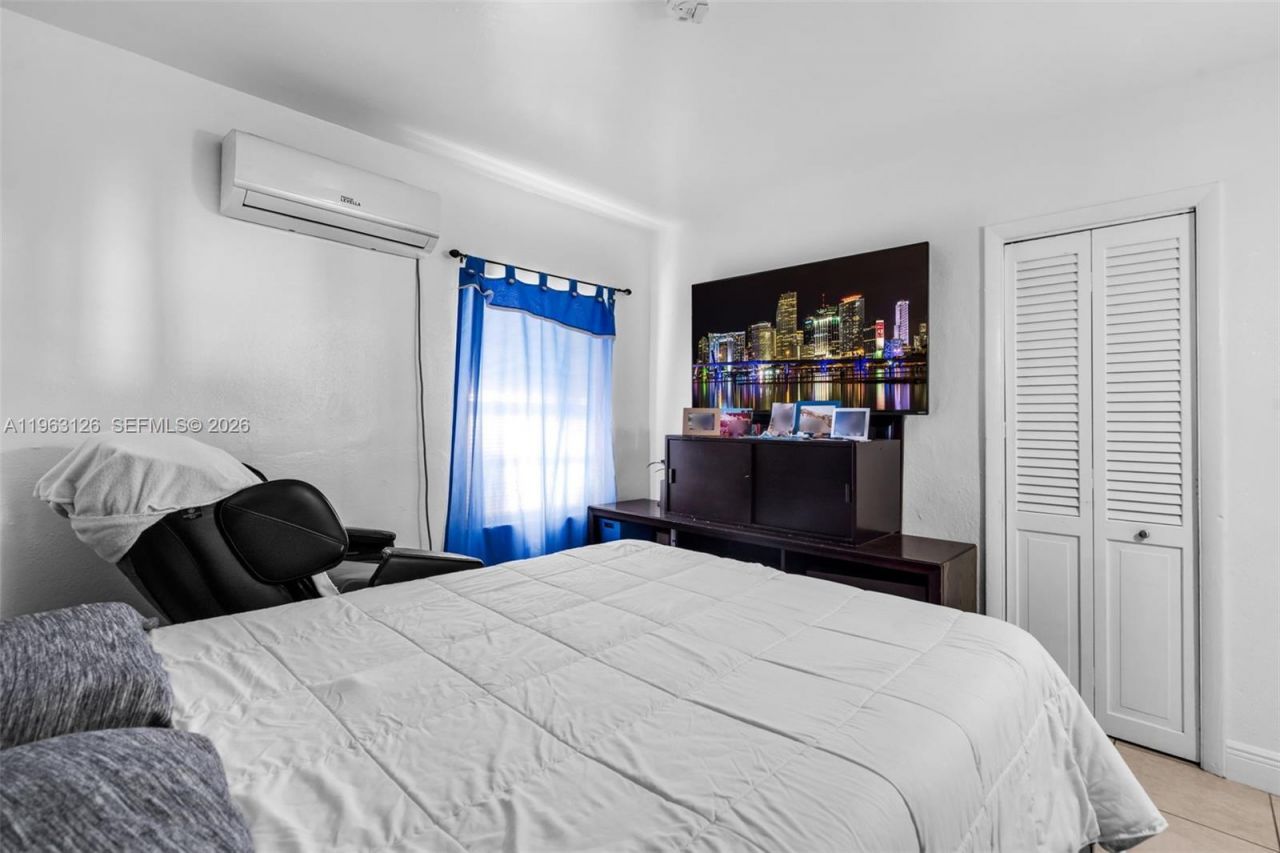 844 NW 15th Ave, Fort Lauderdale, FL 33311 Photo