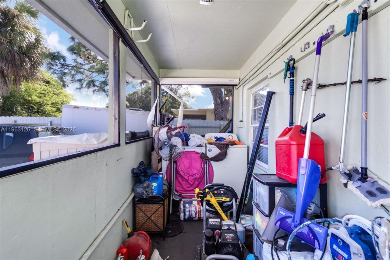 844 NW 15th Ave, Fort Lauderdale, FL 33311 Photo