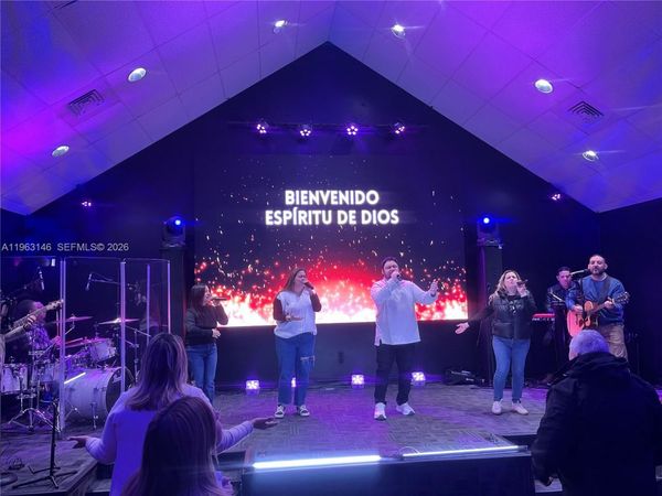 21011 johnson Street , Pembroke Pines, FL 33029