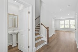 219 Claret Cup Way photo 4