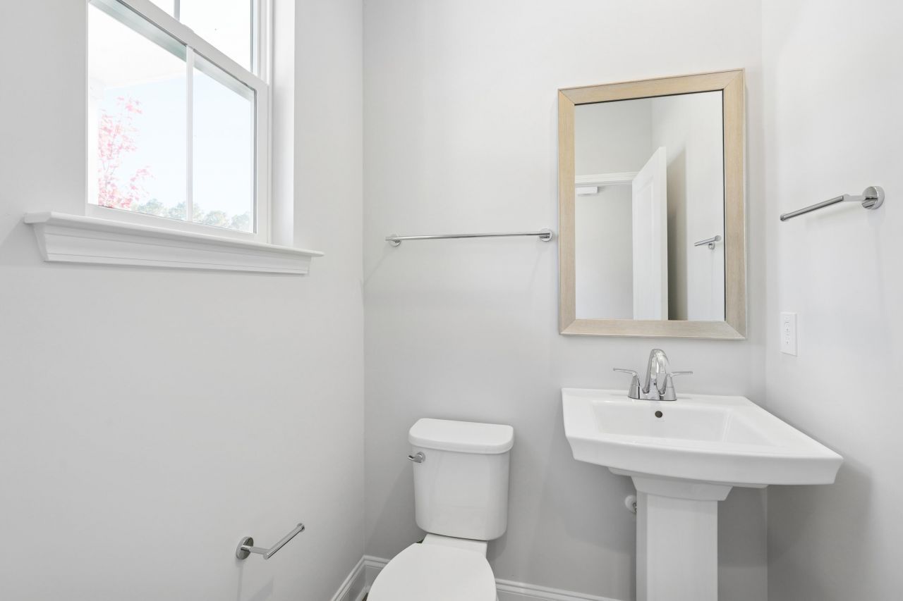 219 Claret Cup Way Photo 6