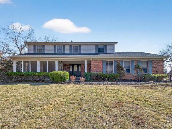 1388 Wakeshire Terrace, Ballwin, MO 63011