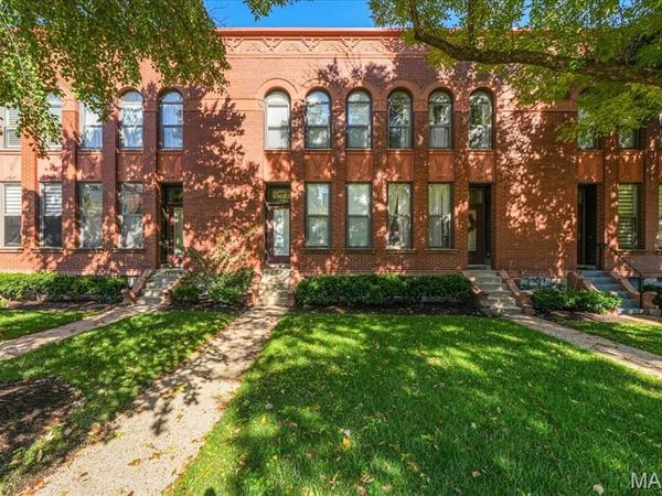 4303 Laclede Avenue, Unit D, St Louis, MO 63108