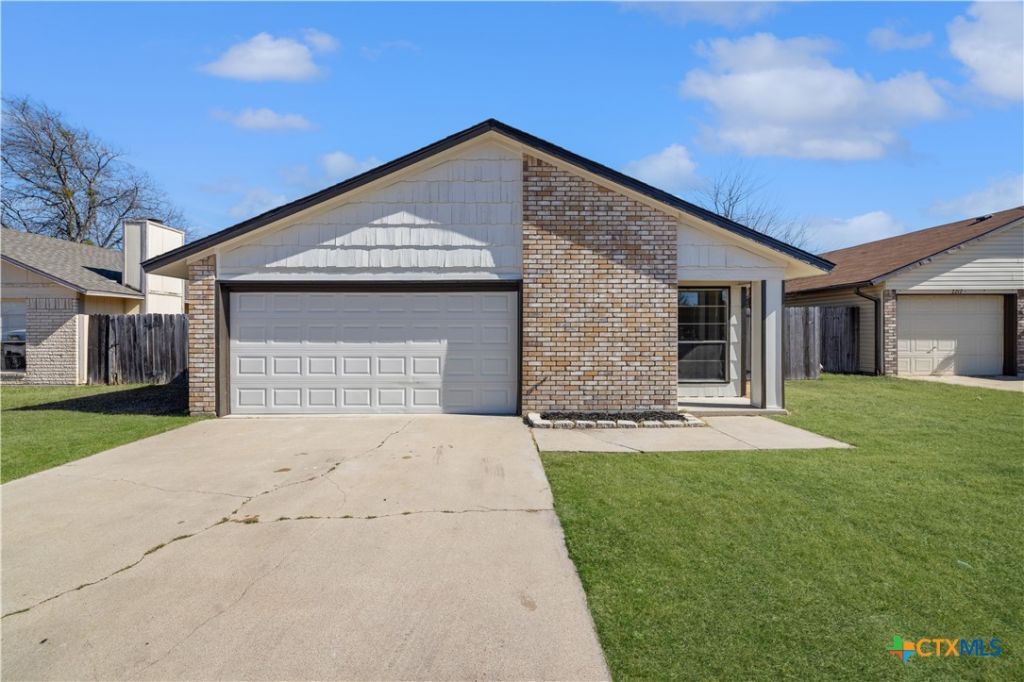 2302 Silverhill Drive, Killeen, TX 76543 Main Photo