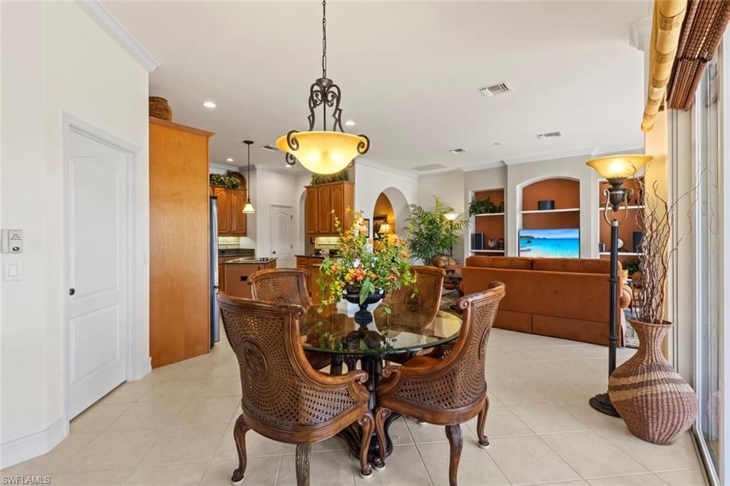 2634 Stonyhill Ct, Cape Coral, FL 33991 Photo