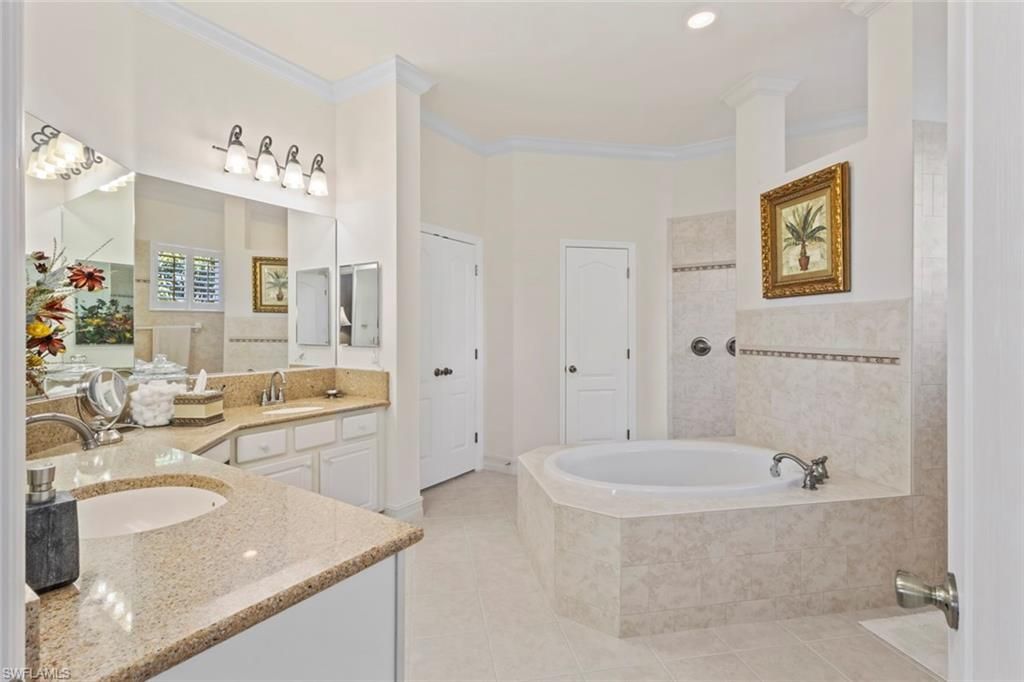 2634 Stonyhill Ct, Cape Coral, FL 33991 Photo