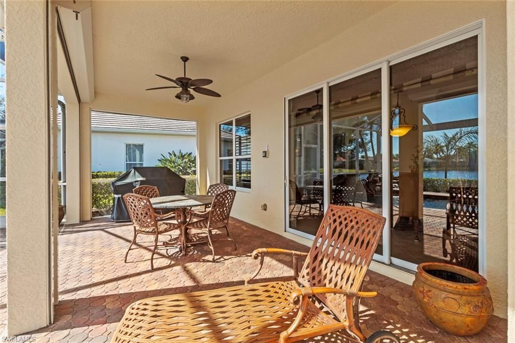 2634 Stonyhill Ct, Cape Coral, FL 33991 Photo