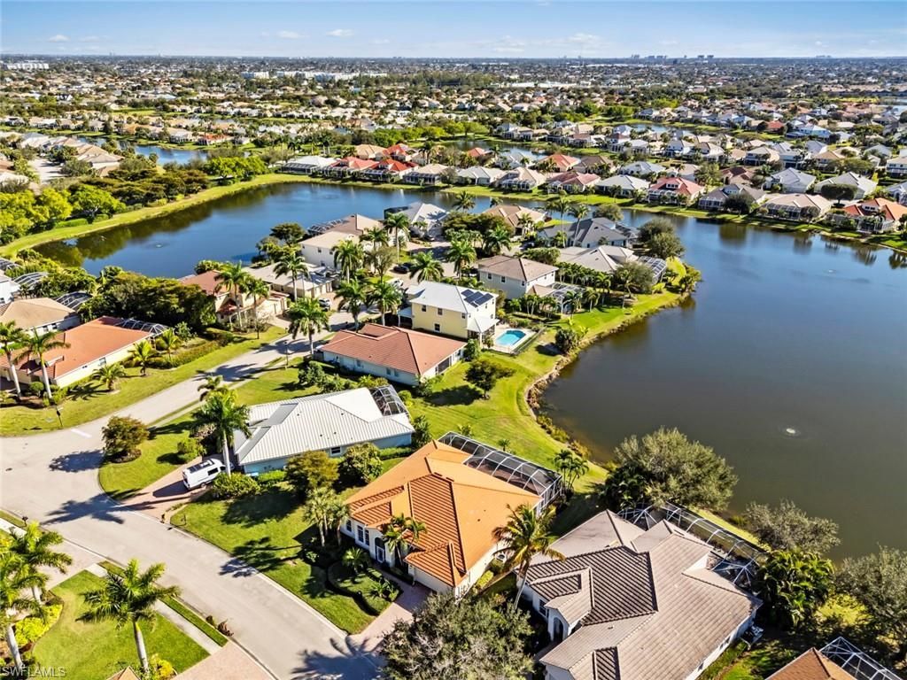 2634 Stonyhill Ct, Cape Coral, FL 33991 Photo