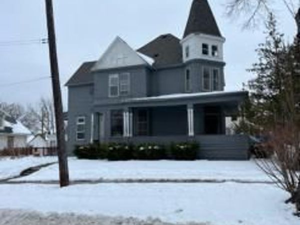 702 N 6th Street, Mankato, MN 56001